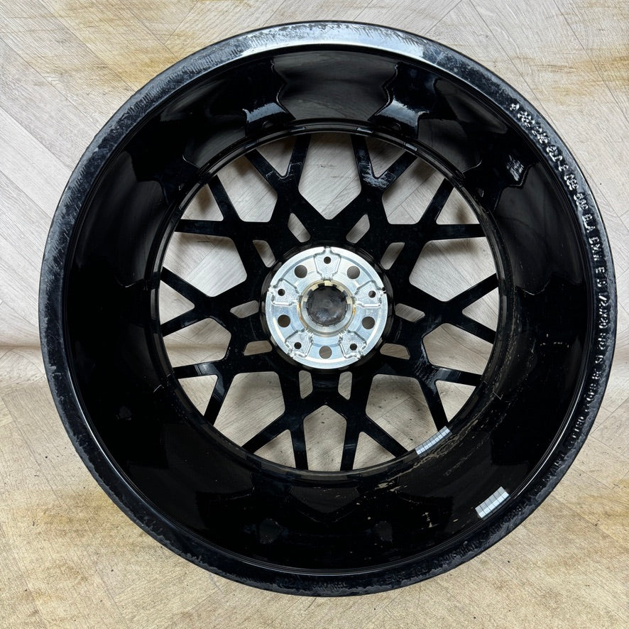 1X 20'' GENUINE BMW F91 F92 F93 M8 F90 M5 813M ALLOY WHEEL BLACK REAR 10.5J ET28 PART: 8089569