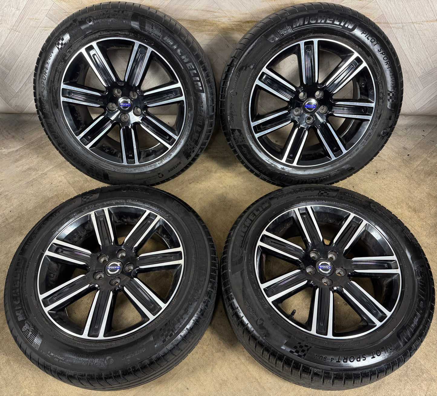 18'' GENUINE VOLVO XC60 DC BLACK ALLOY WHEELS TYRES ALLOYS 31445997