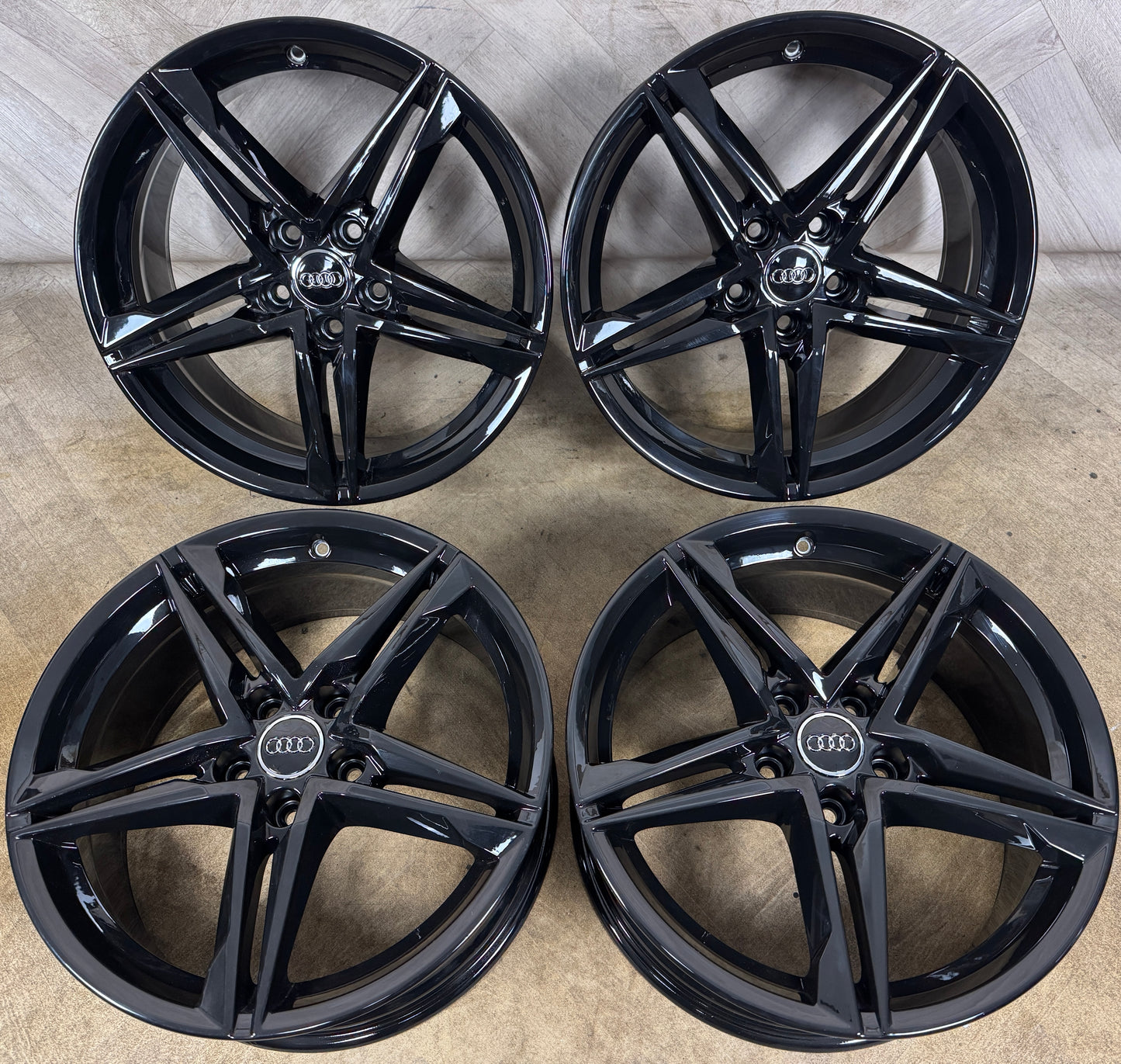 18'' GENUINE AUDI A4 S LINE STAR BLACK B8 B9 ALLOY WHEELS ALLOYS 5X112 8W0601025R