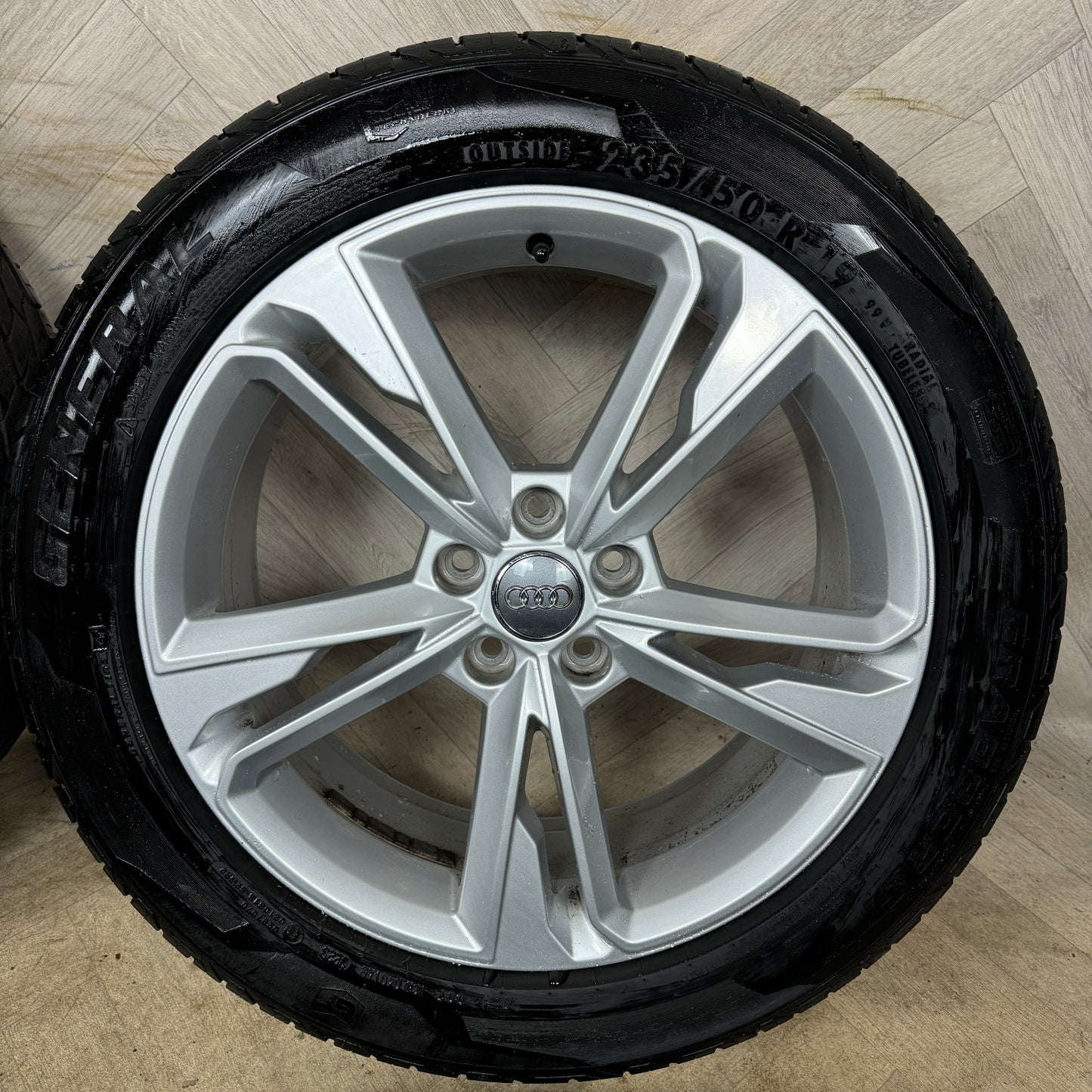 19'' GENUINE AUDI Q3 S LINE 5 DOUBLE SPOKE NEW MODEL ALLOY WHEELS TYRES ALLOYS