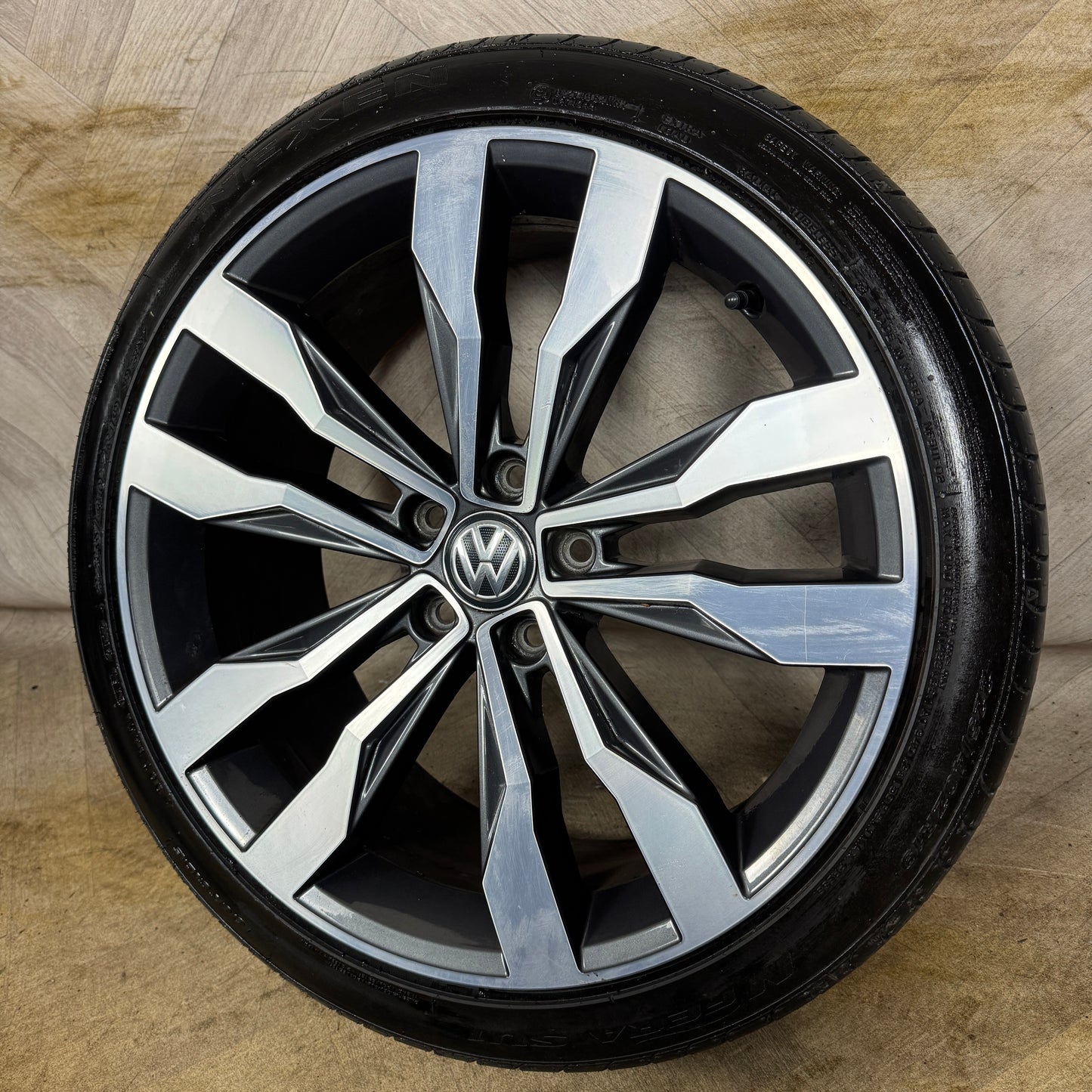 1X 19'' GENUINE VW T ROC R LINE SUZUKA ALLOY WHEEL SINGLE SPARE 5X112 FITMENT 8J ET47 PART: 2GA601025F