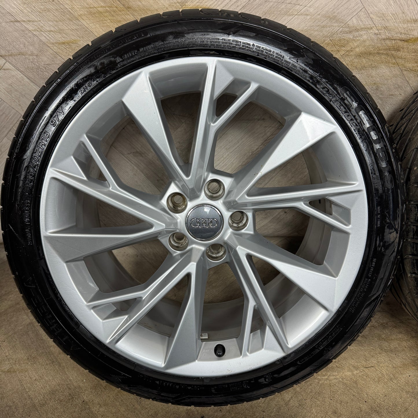 18'' GENUINE AUDI A5 S LINE SILVER B8 B9 A4 ALLOY WHEELS ALLOYS TYRES 8W0601025FM