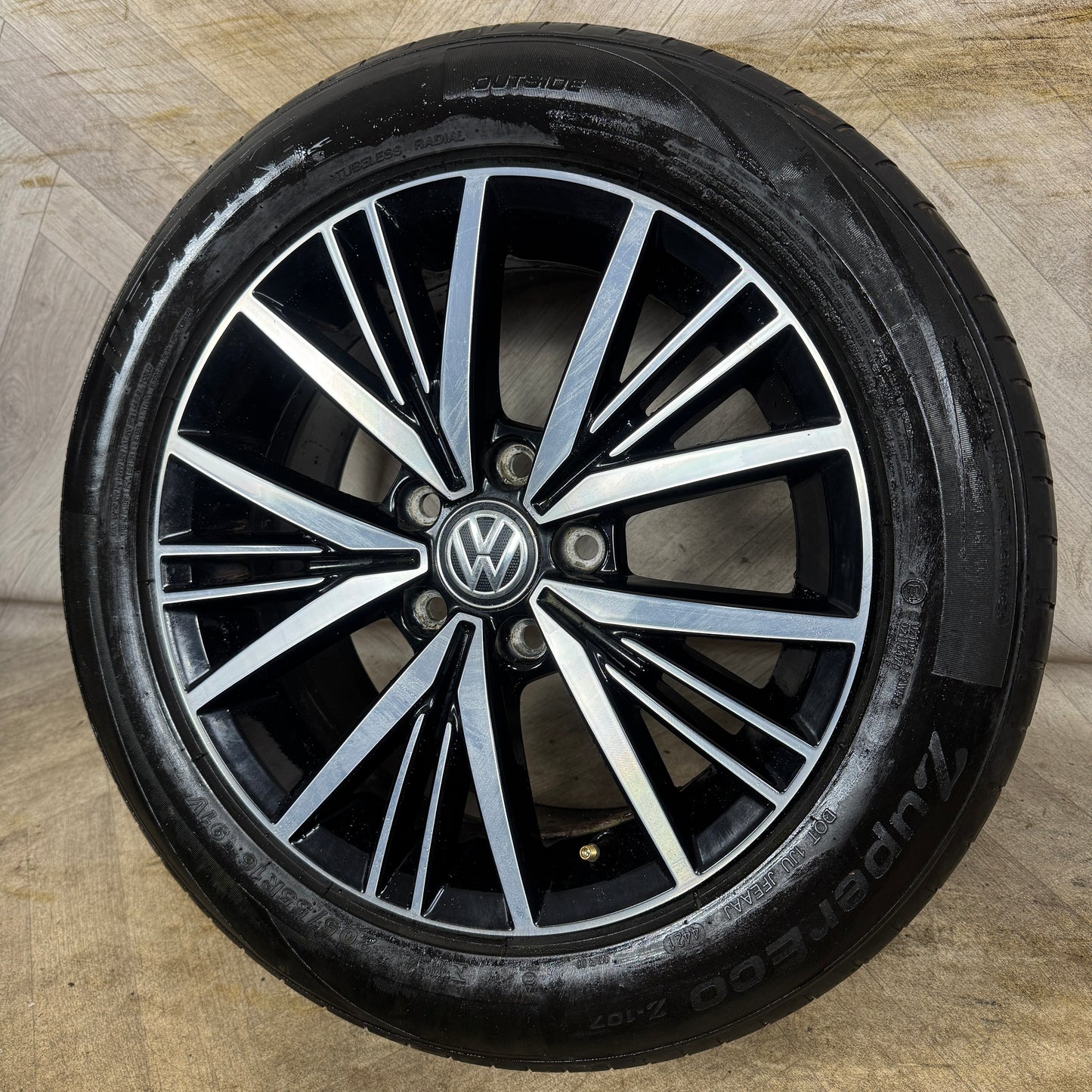 1X 16'' GENUINE VW GOLF MK7.5 MK7 LINAS ALLOY WHEEL TYRE GT SINGLE 5X112 FITMENT 6.5J ET46 CENTRE BORE: 57.1 PART: 5G0601025CD