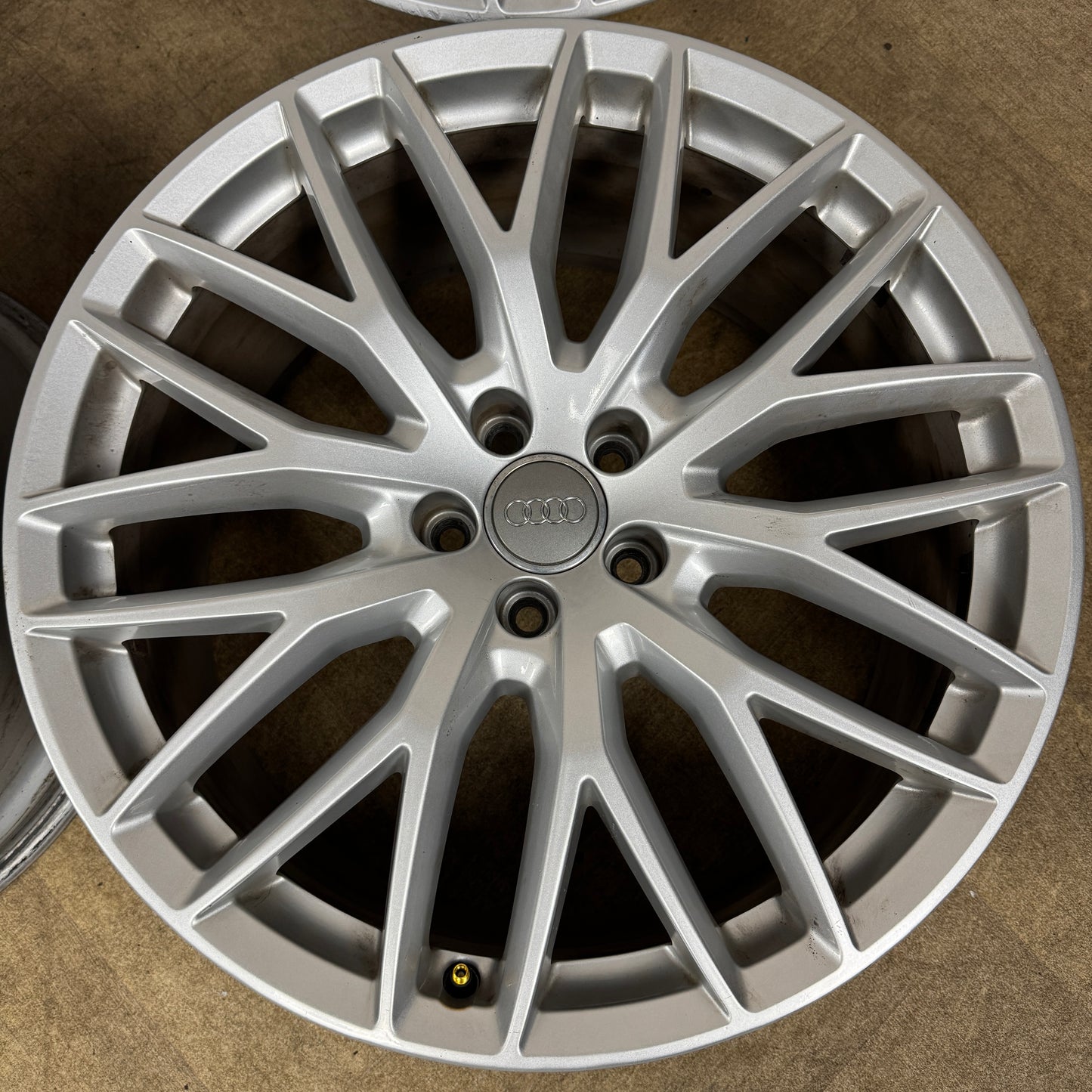 20'' GENUINE AUDI A7 S LINE Y SPOKE A8 ALLOY WHEELS ALLOYS 4H0601025BT