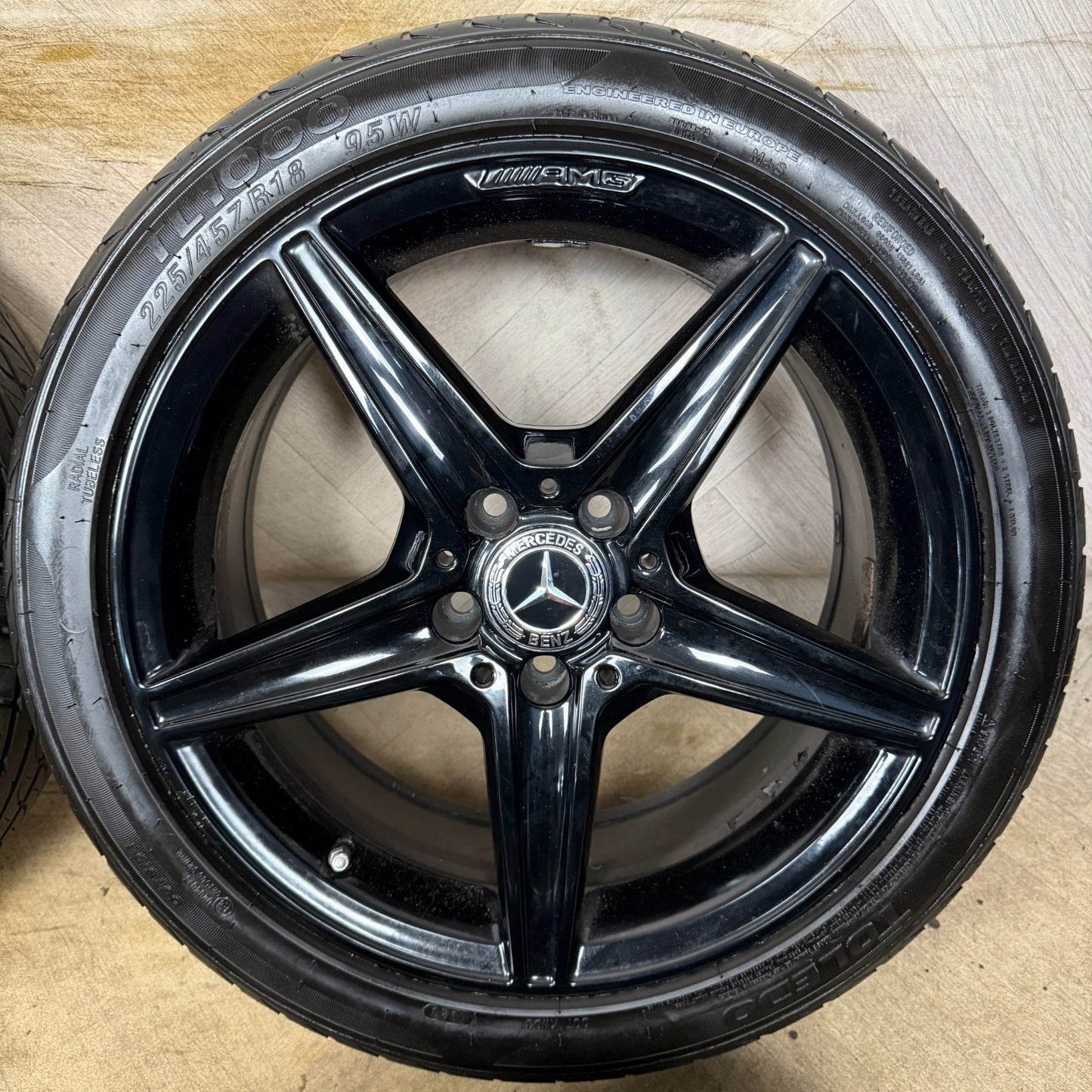 18'' GENUINE MERCEDES AMG C CLASS BLACK W205 ALLOY WHEELS TYRES ALLOYS