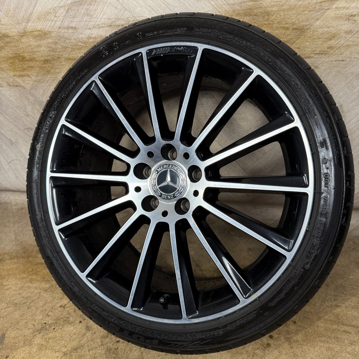 1X 19" GENUINE AMG MERCEDES C CLASS BLACK DC ALLOY WHEEL W205 REAR A2054011400