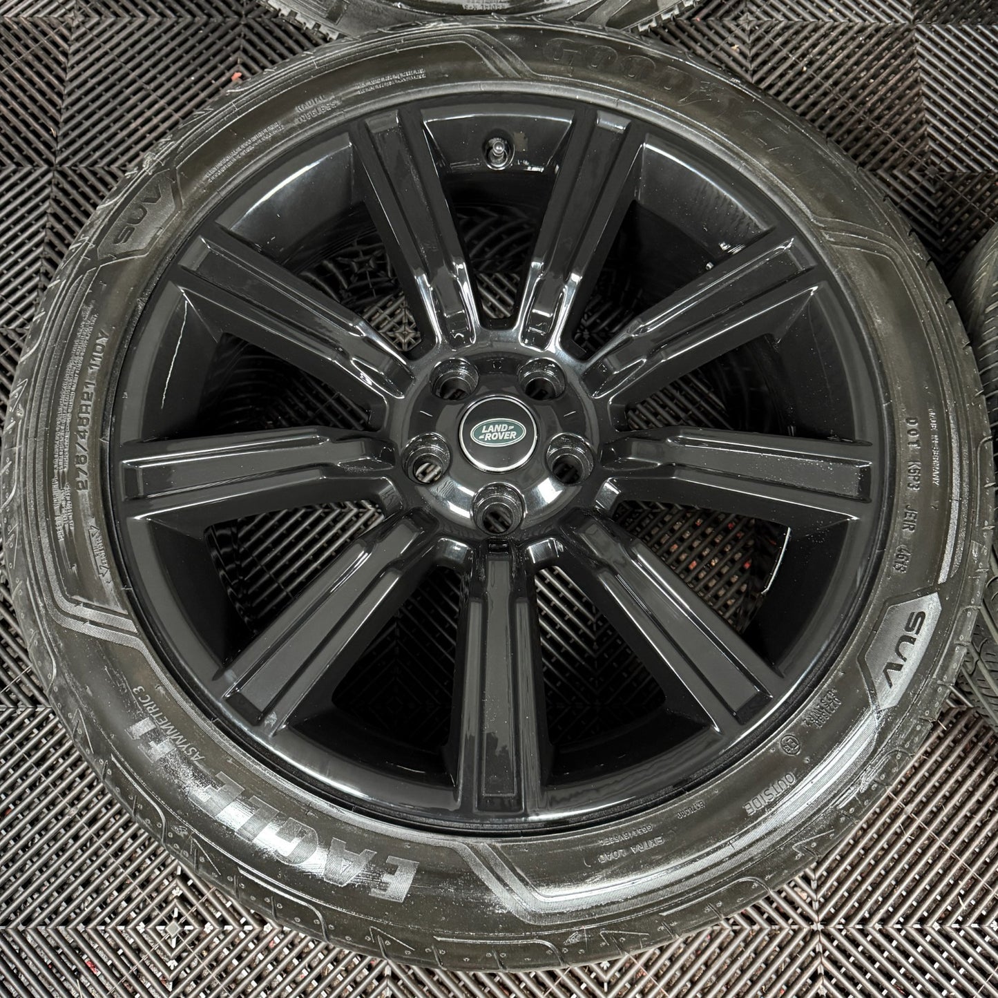 21" GENUINE RANGE ROVER SPORT LAND BLACK WHEELS TYRES ALLOYS 9001 GK5M-1007-AA