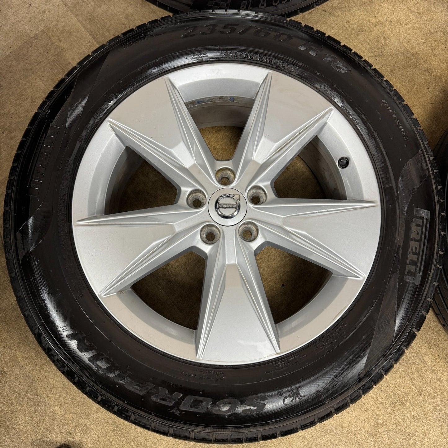 18'' GENUINE VOLVO XC60 5 SPOKE SILVER ALLOY WHEELS TYRES ALLOYS 5X108 31680200
