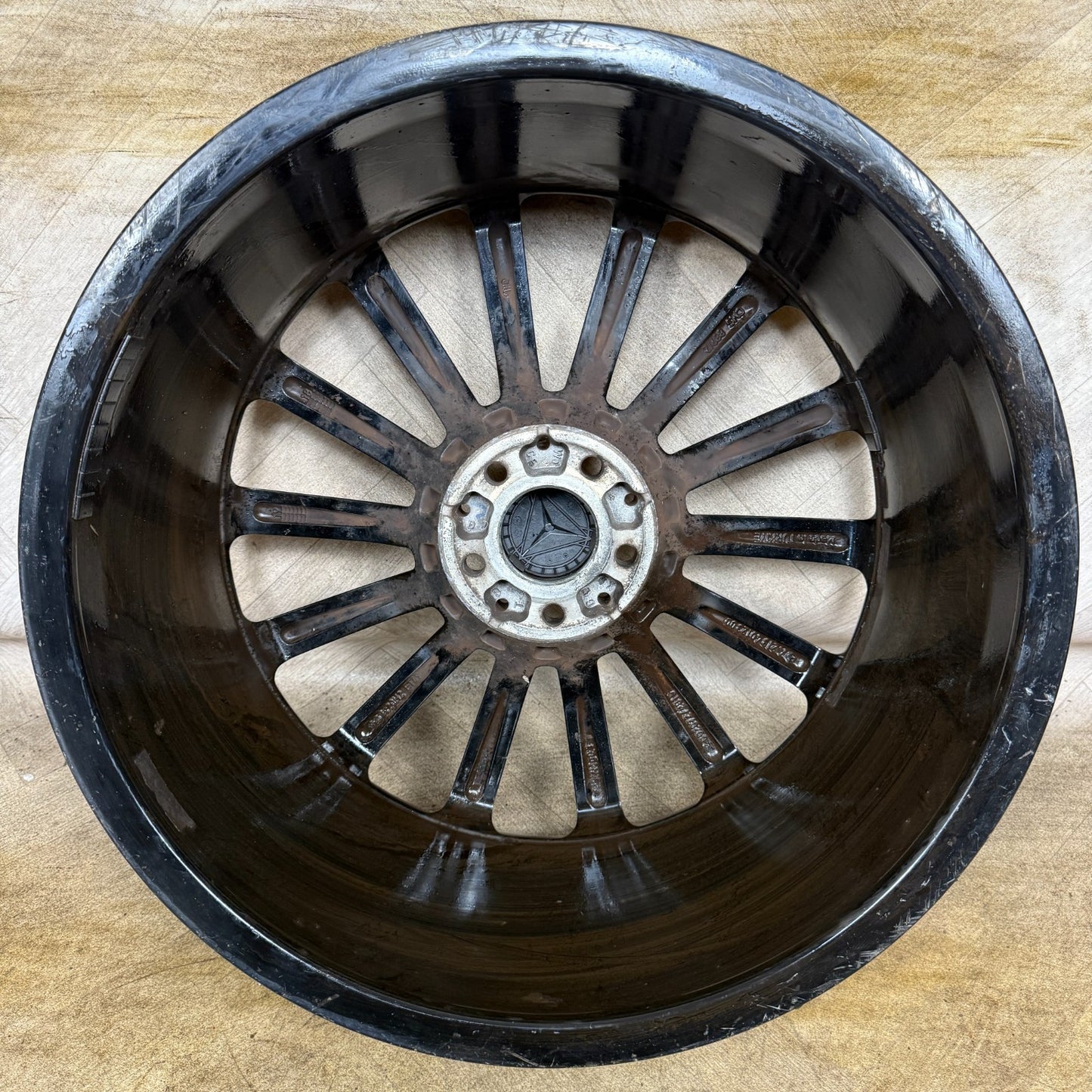 1X 20" GENUINE AMG MERCEDES E CLASS BLACK DC ALLOY WHEEL W213 REAR A2134012300