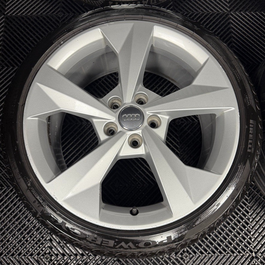 18'' GENUINE AUDI A3 S LINE SILVER ALLOY WHEELS ALLOYS TYRES S3 GOLF 8V0601025J