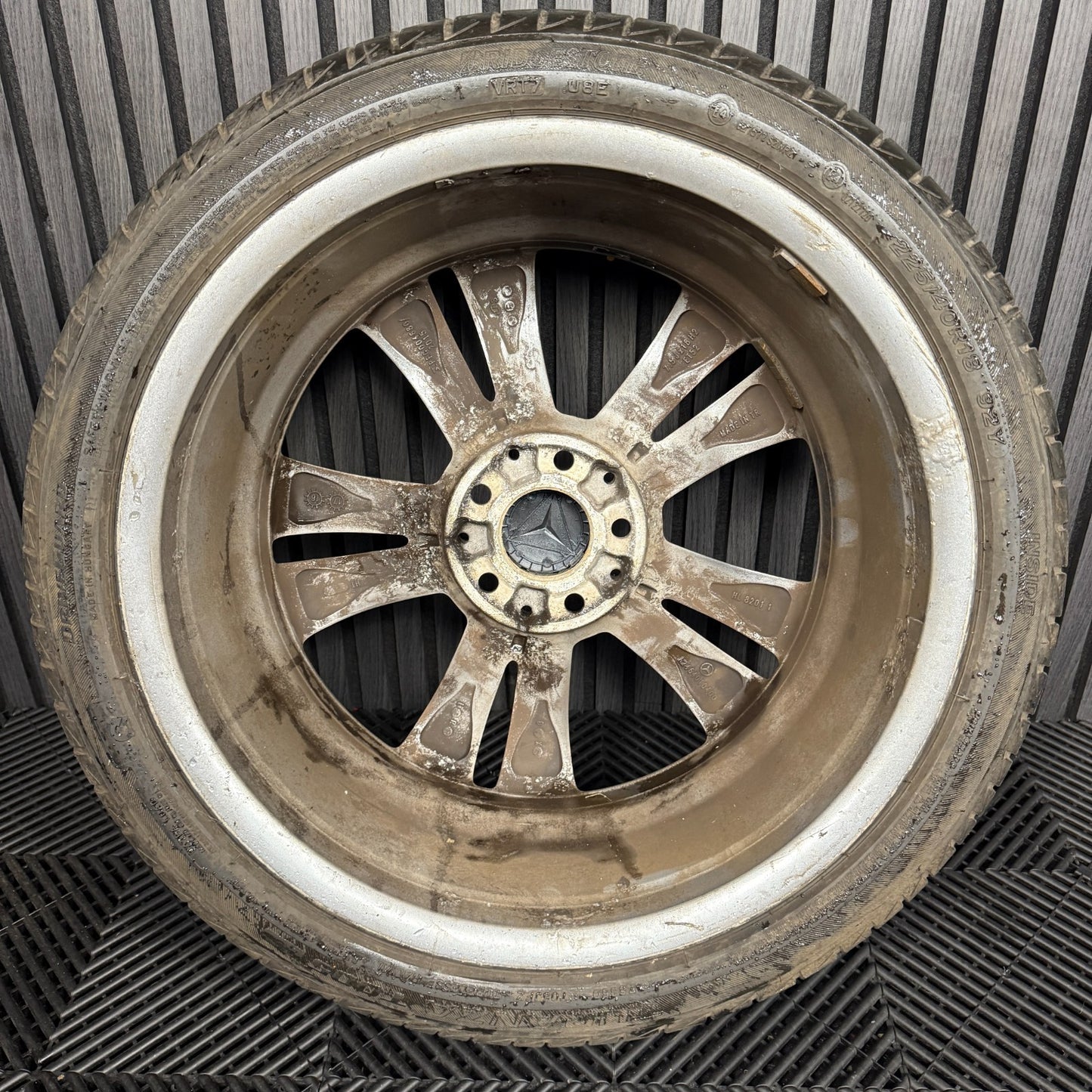 1X 18" GENUINE MERCEDES A B CLASS CLA SPORT ALLOY WHEELS TYRE W246 A2464010400