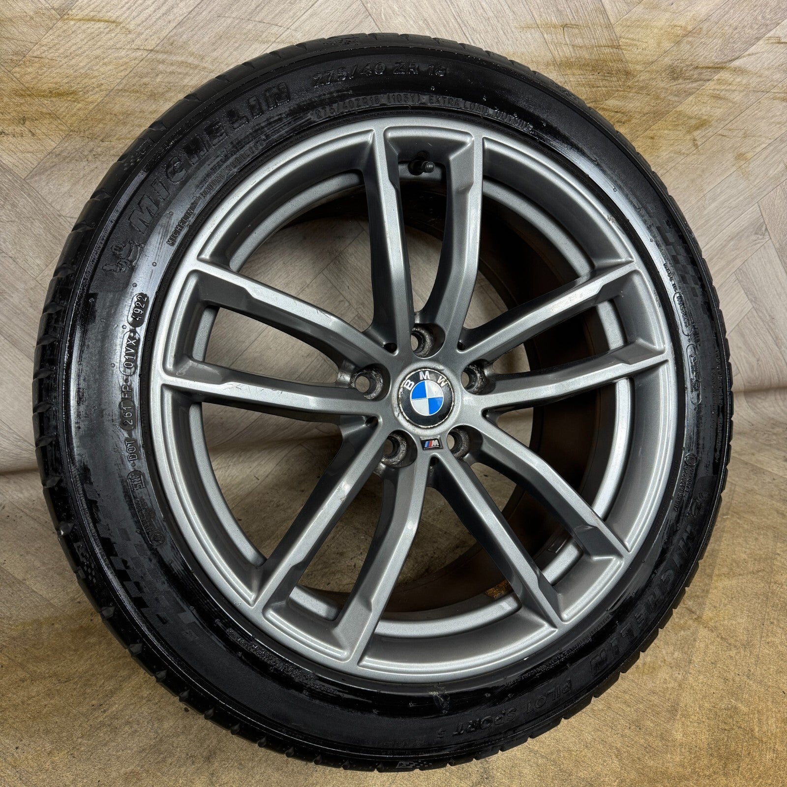1X 18'' GENUINE BMW 5 SERIES 662 M G30 G31 SPORT ALLOY WHEEL REAR 8093406