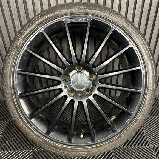 1X 19" GENUINE MERCEDES A CLASS CLA A35 BLACK ALLOY WHEEL TYRE W176 A1764010502