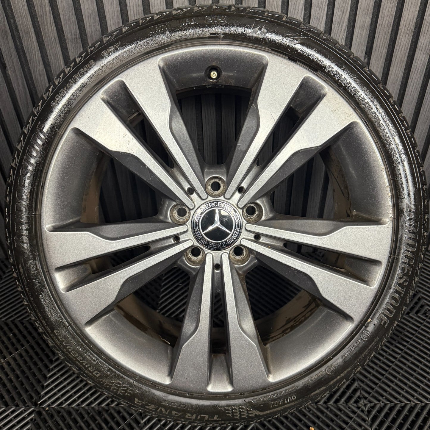 1X 18" GENUINE MERCEDES A B CLASS CLA SPORT ALLOY WHEELS TYRE W246 A2464010400