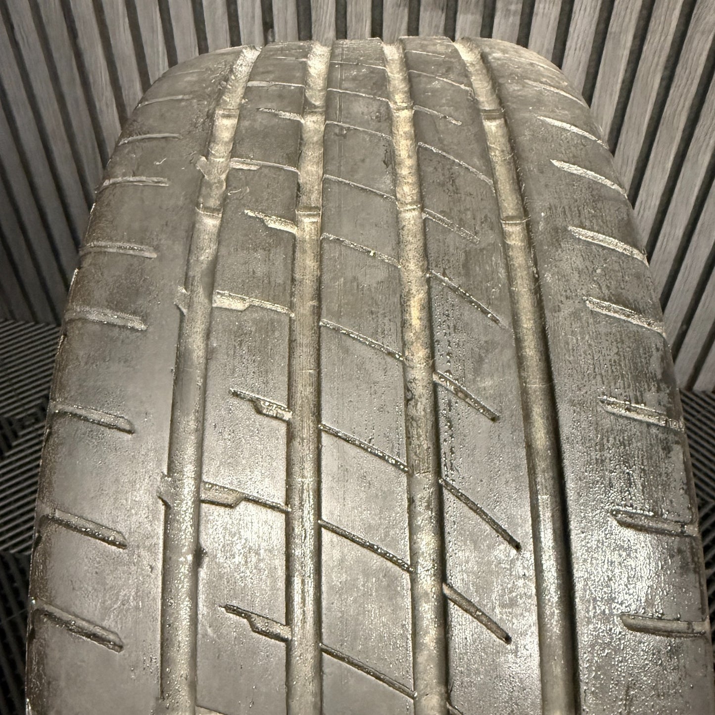 1X 18'' GENUINE AMG MERCEDES A B CLASS CLA GREY DC ALLOY WHEEL TYRE A1764010700