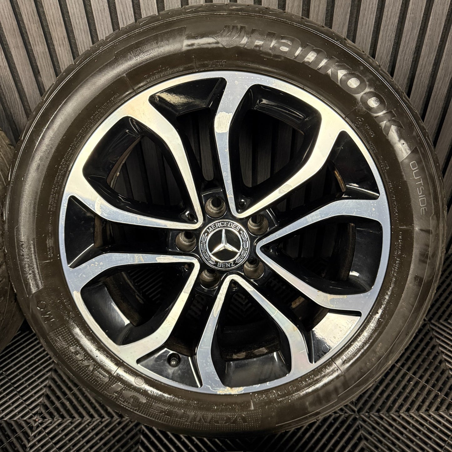 17" GENUINE MERCEDES C CLASS W205 BLACK DC ALLOY WHEELS TYRES ALLOYS A2054010200