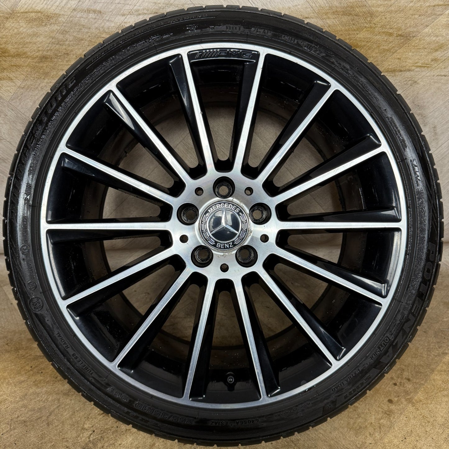 1X 19" GENUINE AMG MERCEDES C CLASS BLACK DC ALLOY WHEEL W205 REAR A2054011400