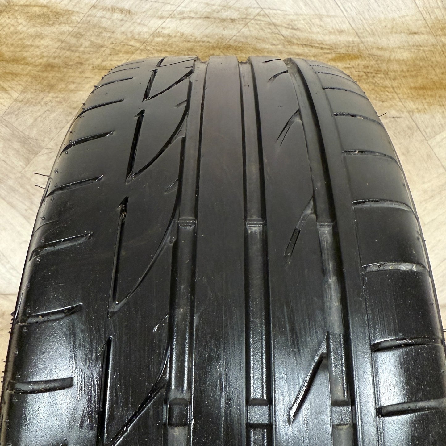 1X 18'' GENUINE AMG MERCEDES A B CLASS CLA BLACK DC ALLOY WHEEL TYRE A1764010700