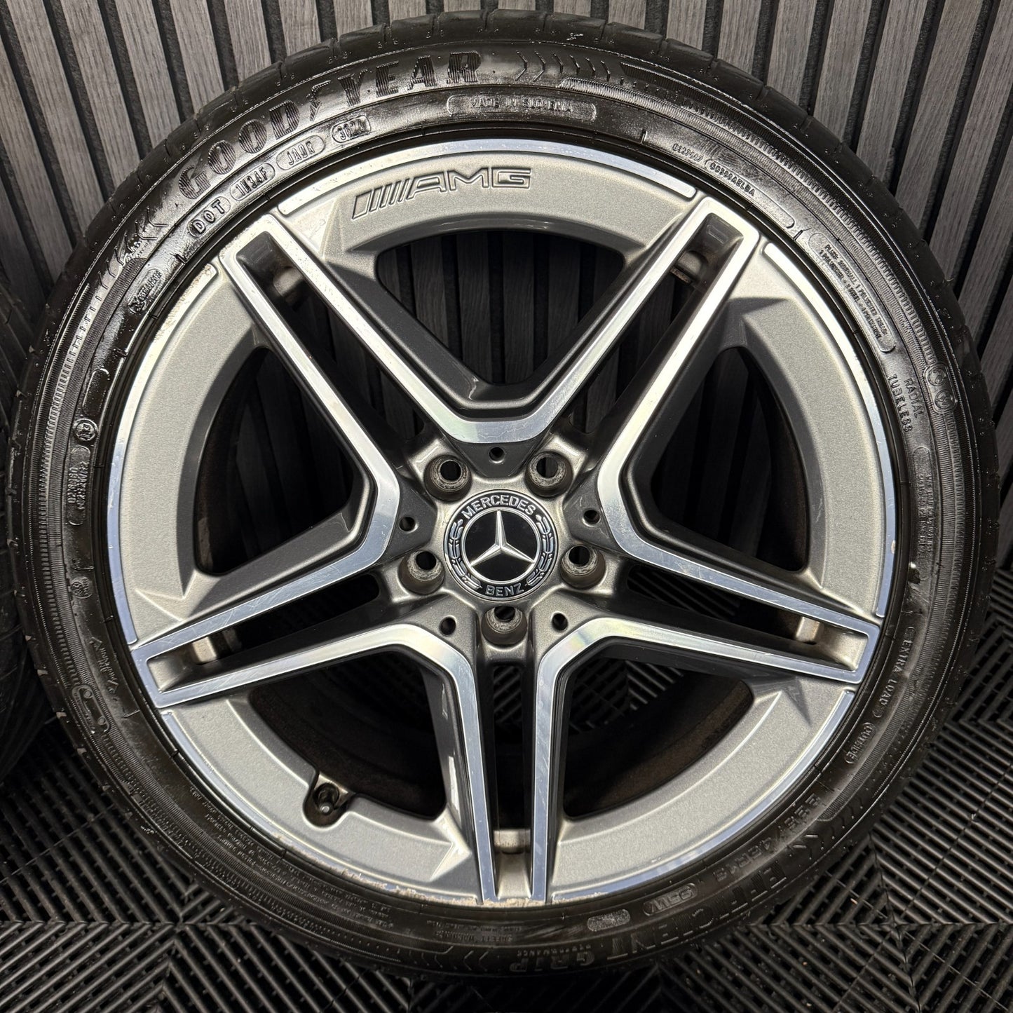 18'' GENUINE MERCEDES AMG A CLASS CLA B ALLOY WHEELS TYRES ALLOYS W177 5X112