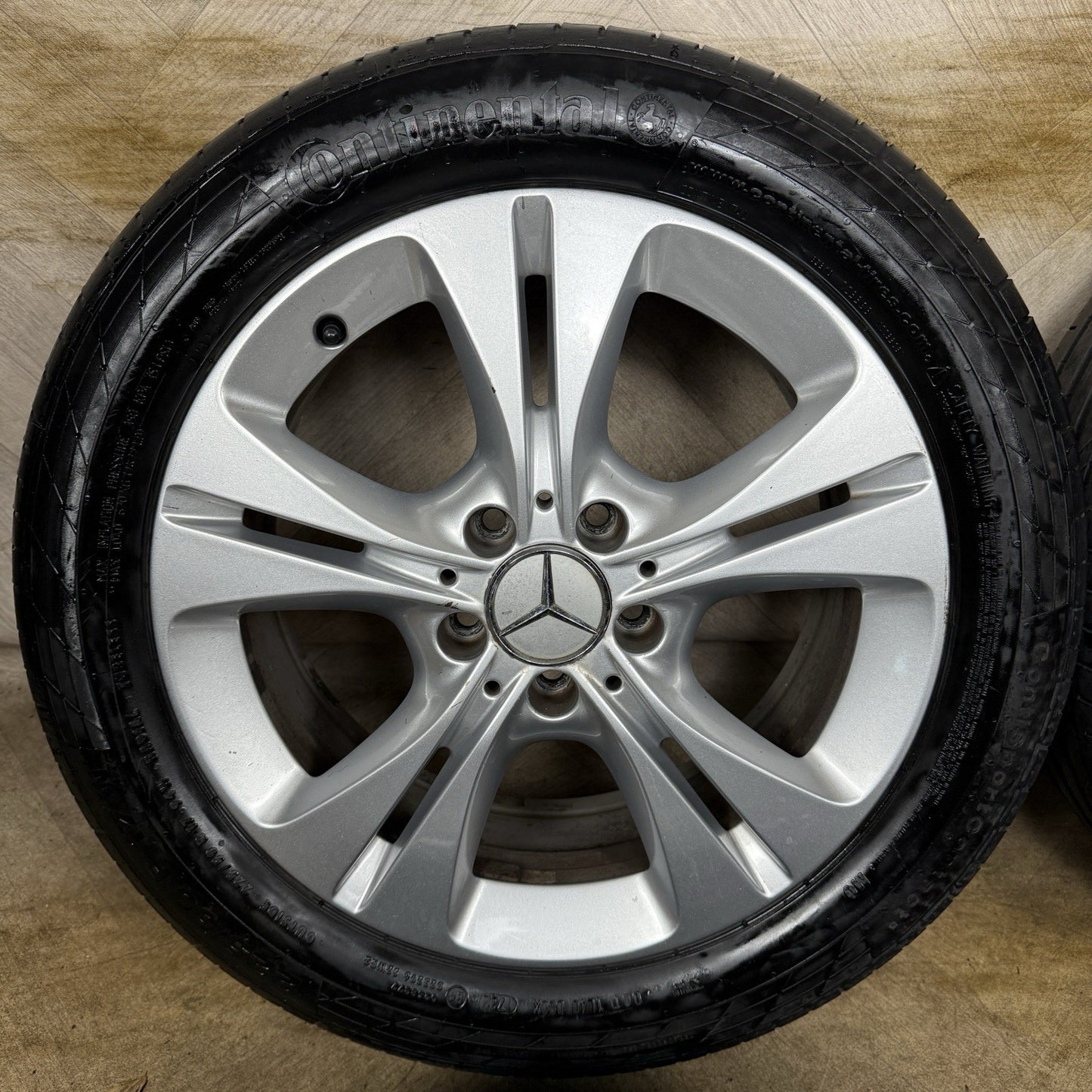17'' GENUINE MERCEDES C CLASS W205 SILVER ALLOY WHEELS TYRES ALLOYS A2054014300