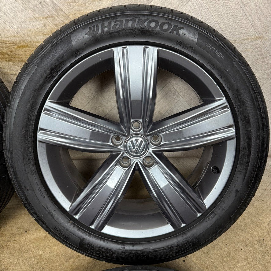 19'' GENUINE VW TIGUAN VICTORIA MK2 ALLOY WHEELS TYRES ALLOYS 5NA601025Q