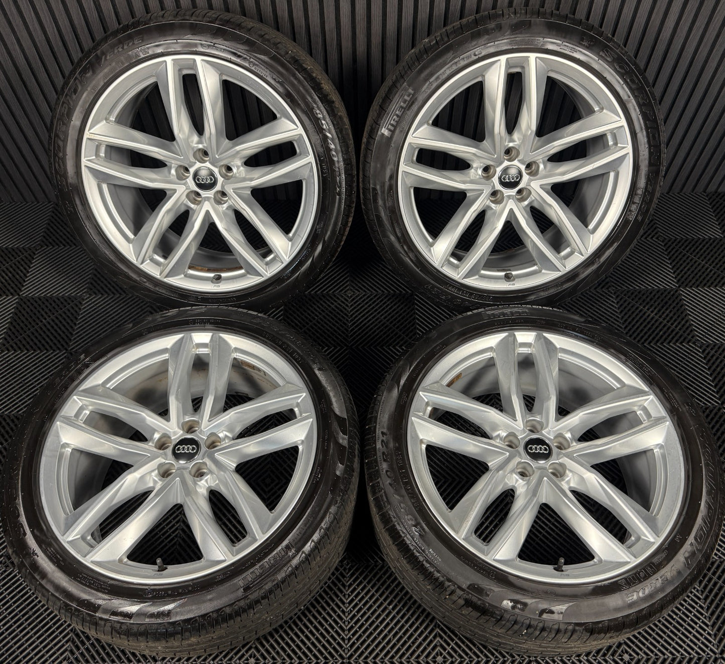 21'' GENUINE AUDI Q7 S LINE RS SILVER ALLOY WHEELS ALLOYS TYRES 4M0601025S