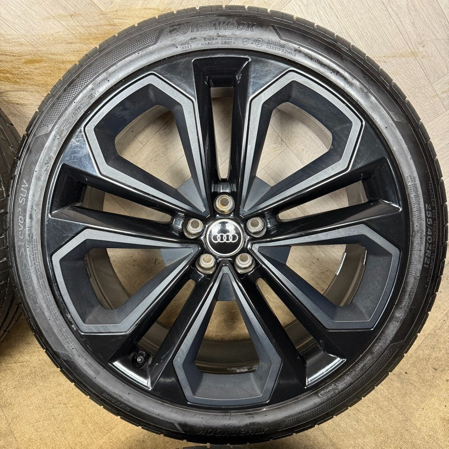 21'' GENUINE AUDI SQ5 Q5 S LINE BLACK ALLOY WHEELS HANKOOK TYRES 80A601025AS