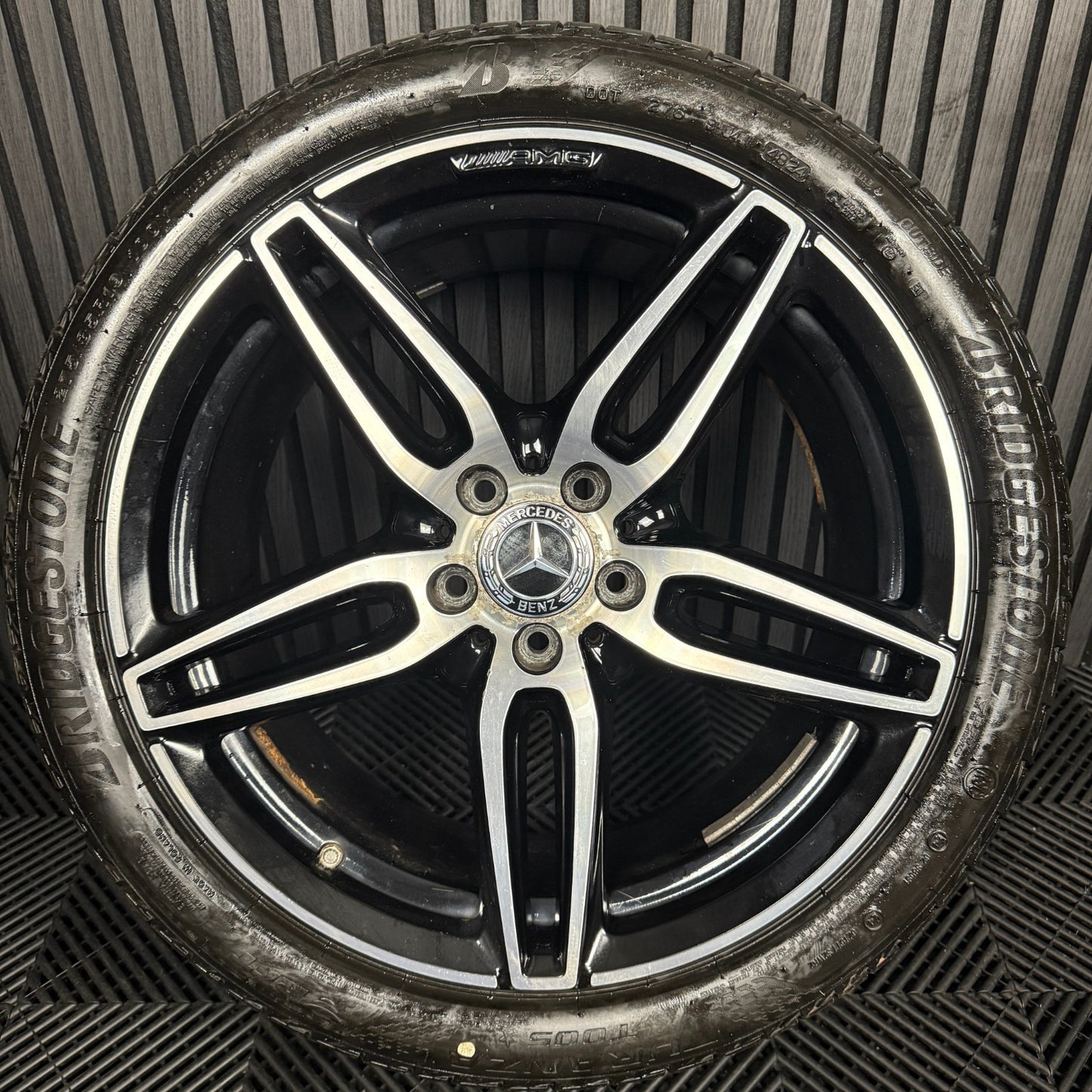 1X 19" GENUINE AMG MERCEDES E CLASS BLACK ALLOY WHEEL BACK W213 A2134012100 REAR