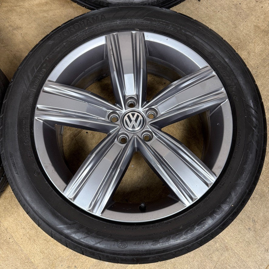 19'' GENUINE VW TIGUAN VICTORIA MK2 ALLOY WHEELS TYRES ALLOYS 5NA601025Q