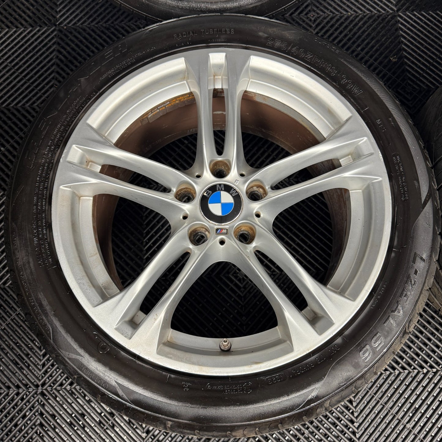 18'' GENUINE BMW 5 SERIES 613 SILVER M SPORT F10 F11 ALLOY WHEELS TYRES ALLOYS