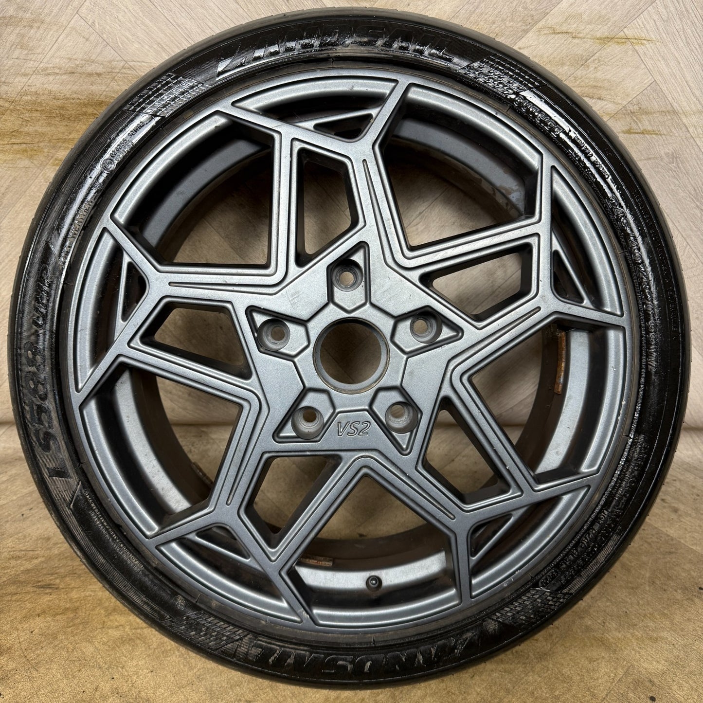 1X 20'' FORD TRANSIT CUSTOM MOTION R VS2 GREY ALLOY WHEEL SINGLE SPARE