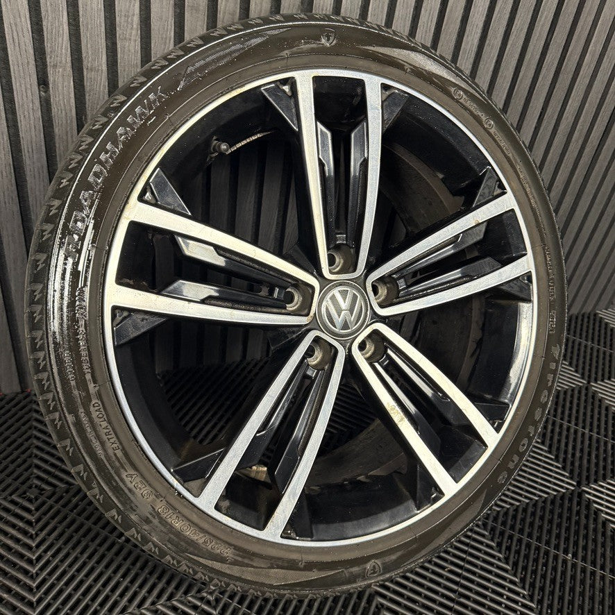 1X 18'' GENUINE VW GOLF GTD SEVILLE GT GTI MK7 ALLOY WHEEL TYRE 5G0601025CM