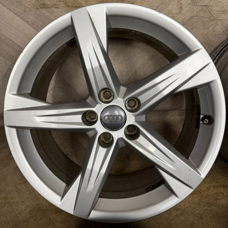18'' GENUINE AUDI A4 A6 A3 Q5 Q3 5 SPOKE WHEELS ALLOYS 80A601025BE