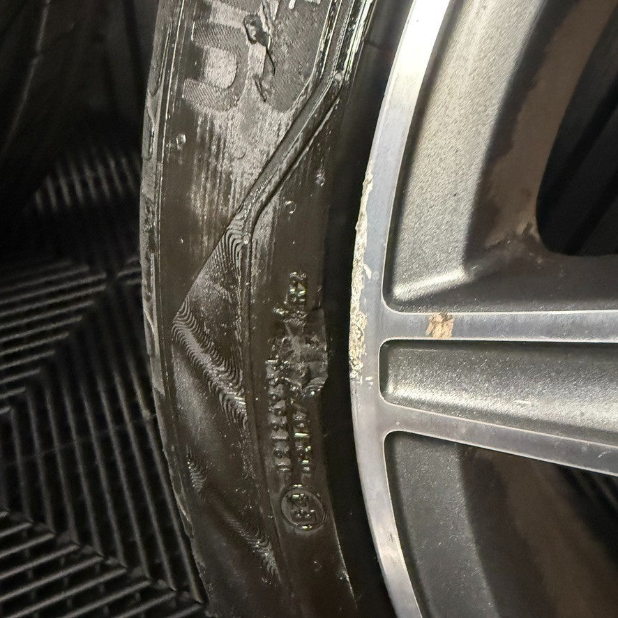 18'' GENUINE MERCEDES AMG C CLASS W205 GREY DC 5 SPOKE ALLOY WHEELS TYRES ALLOYS
