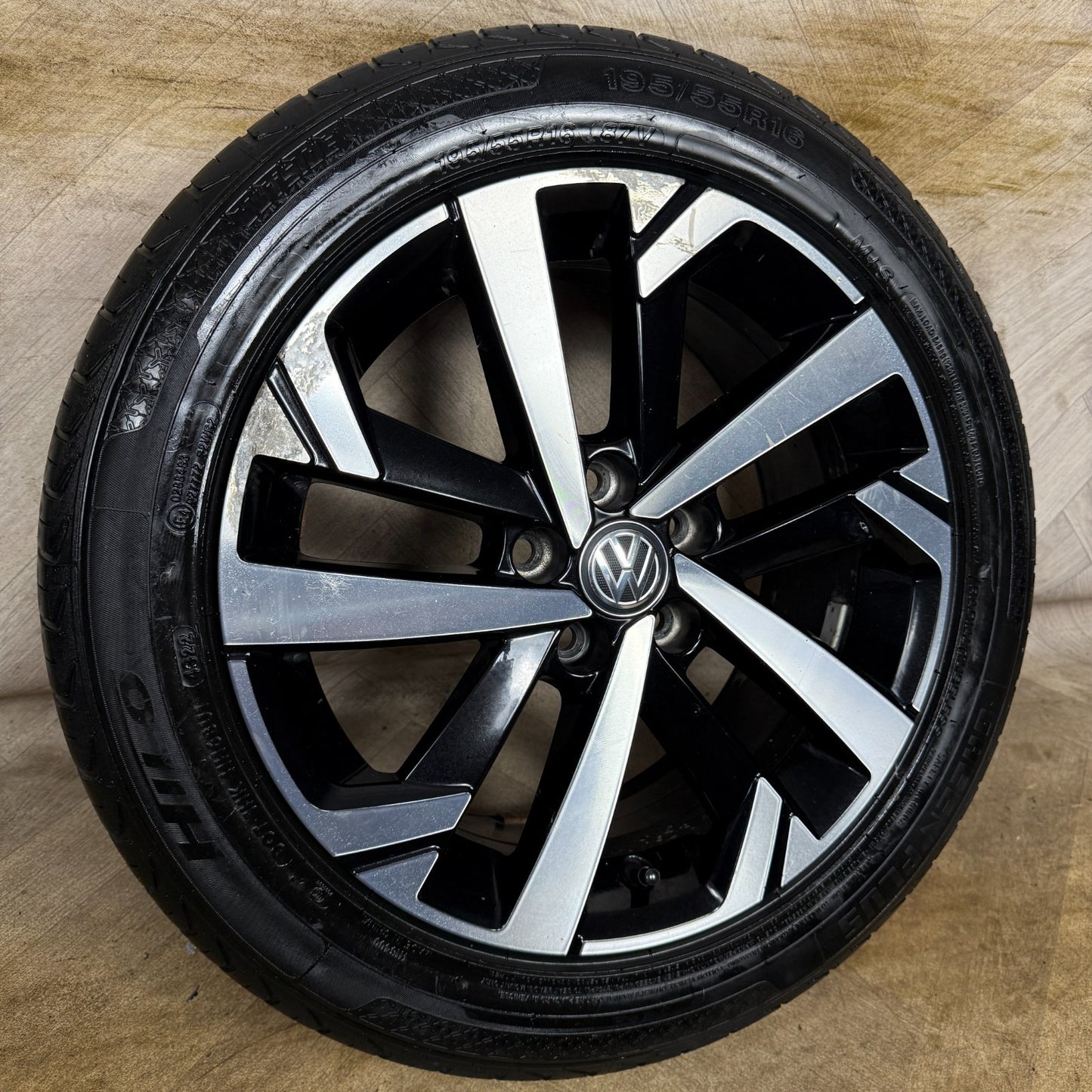 1X 16'' GENUINE VW POLO TORSBY MK6 2G ALLOY WHEEL TYRE GT SINGLE 2G0601025T