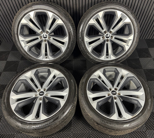 22'' GENUINE AUDI SQ8 Q8 S LINE 4M ALLOY WHEELS ALLOYS TYRES 4M8601025AN
