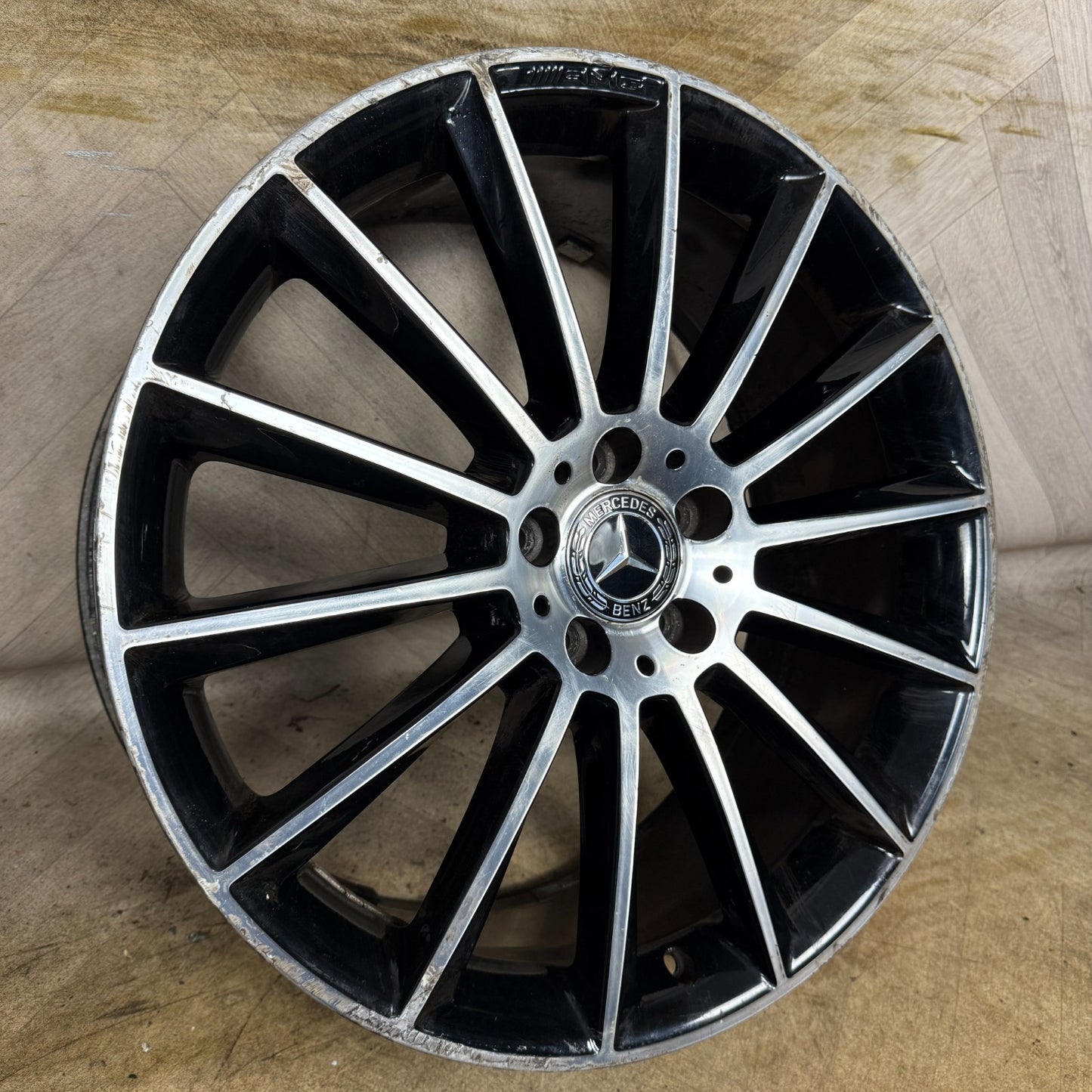 1X 20" GENUINE AMG MERCEDES E CLASS BLACK DC ALLOY WHEEL W213 FRONT A2134012200