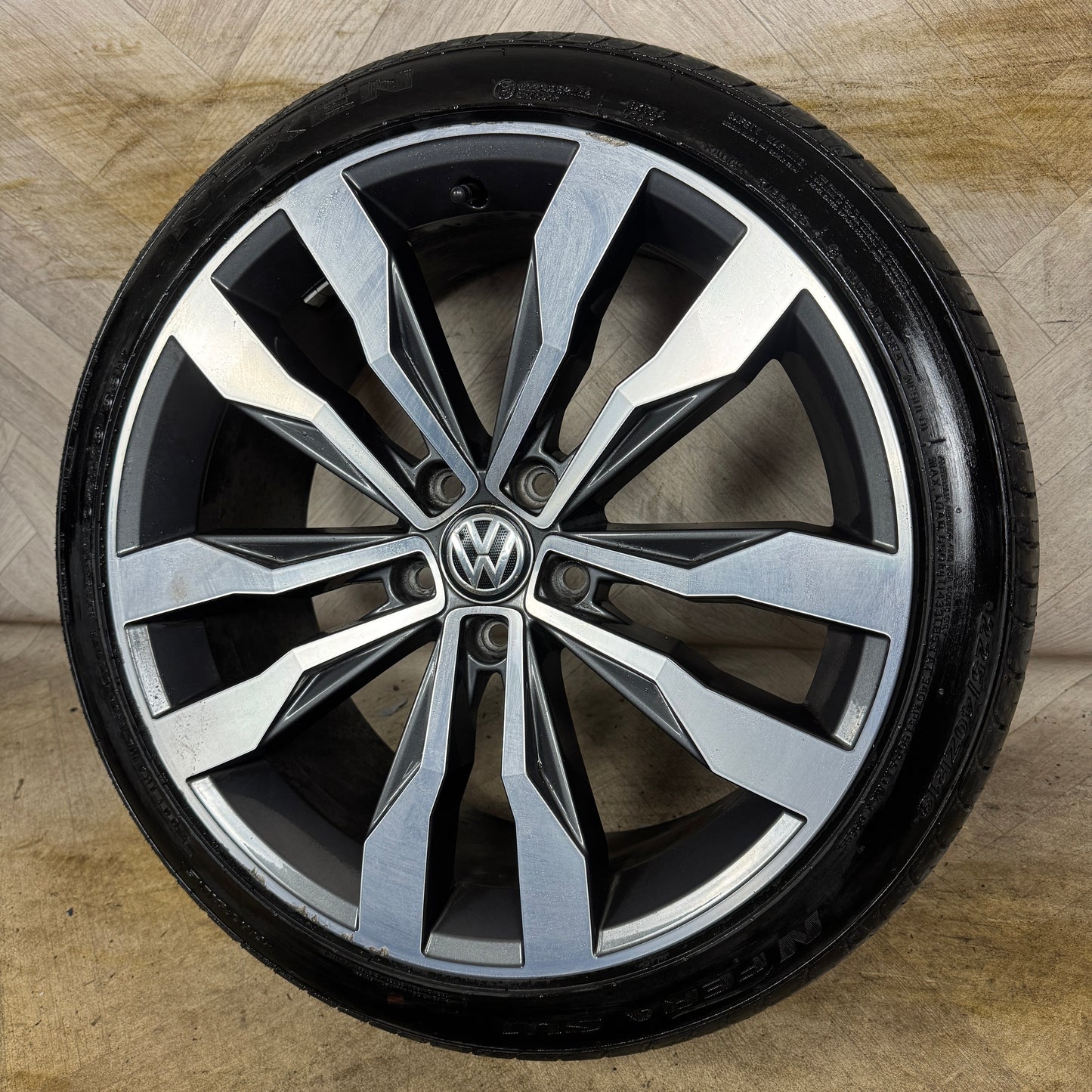 1X 19'' GENUINE VW T ROC R LINE SUZUKA ALLOY WHEEL SINGLE SPARE 5X112 FITMENT 8J ET47 PART: 2GA601025F