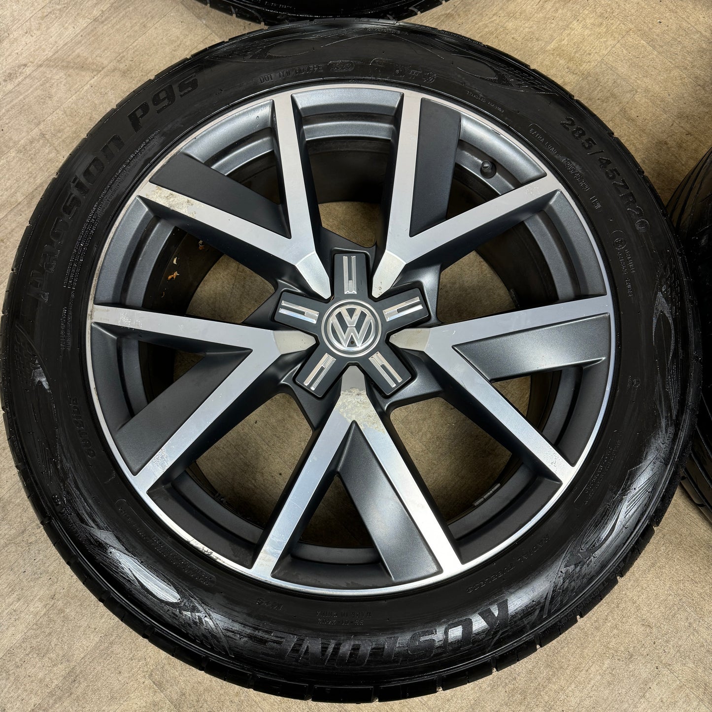 20'' GENUINE VW TOUAREG BRAGA ALLOY WHEELS ALLOYS TYRES Q7 5X112