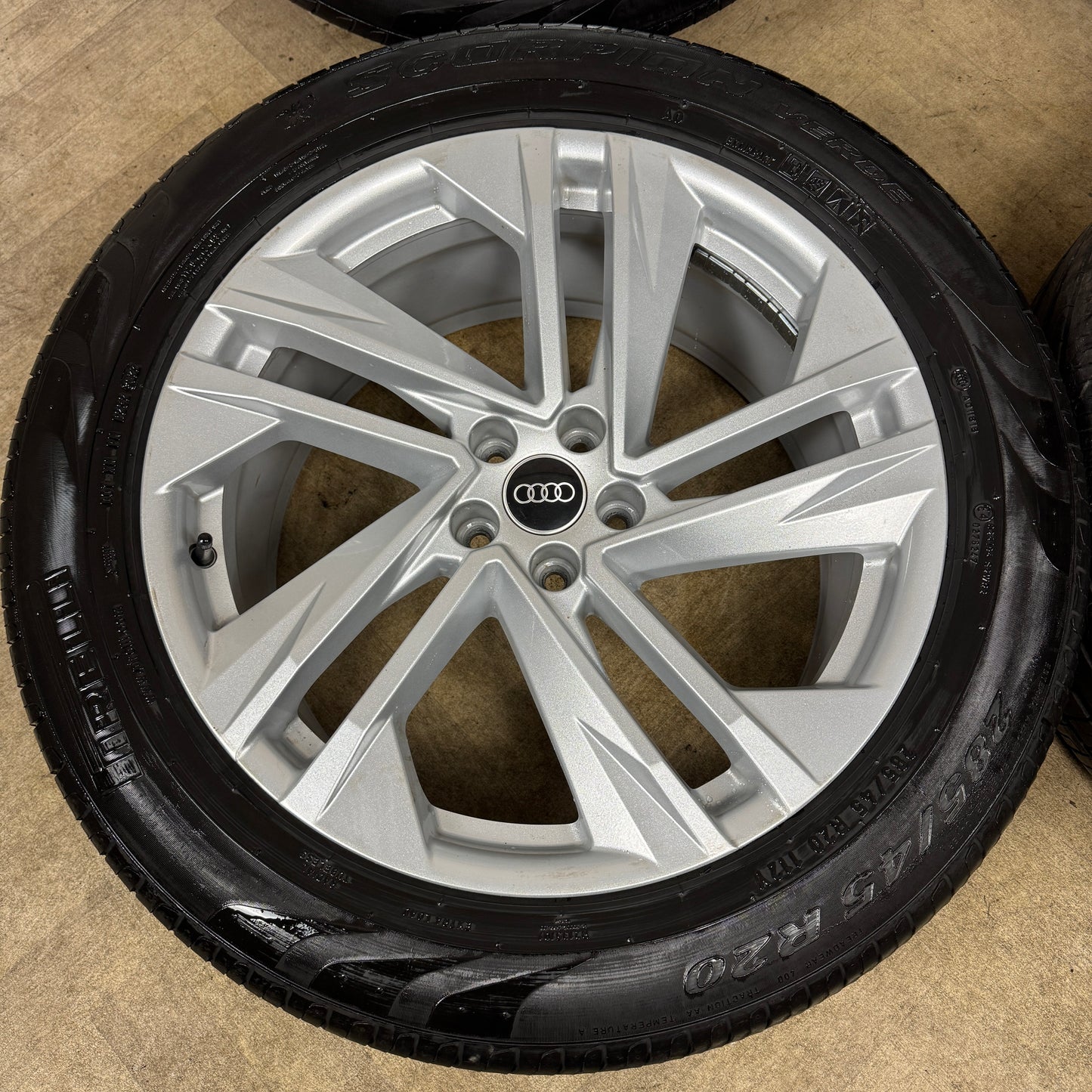 20'' GENUINE AUDI Q7 S LINE 5 DOUBLE SPOKE ALLOY WHEELS ALLOYS TYRES 4M0601025BQ