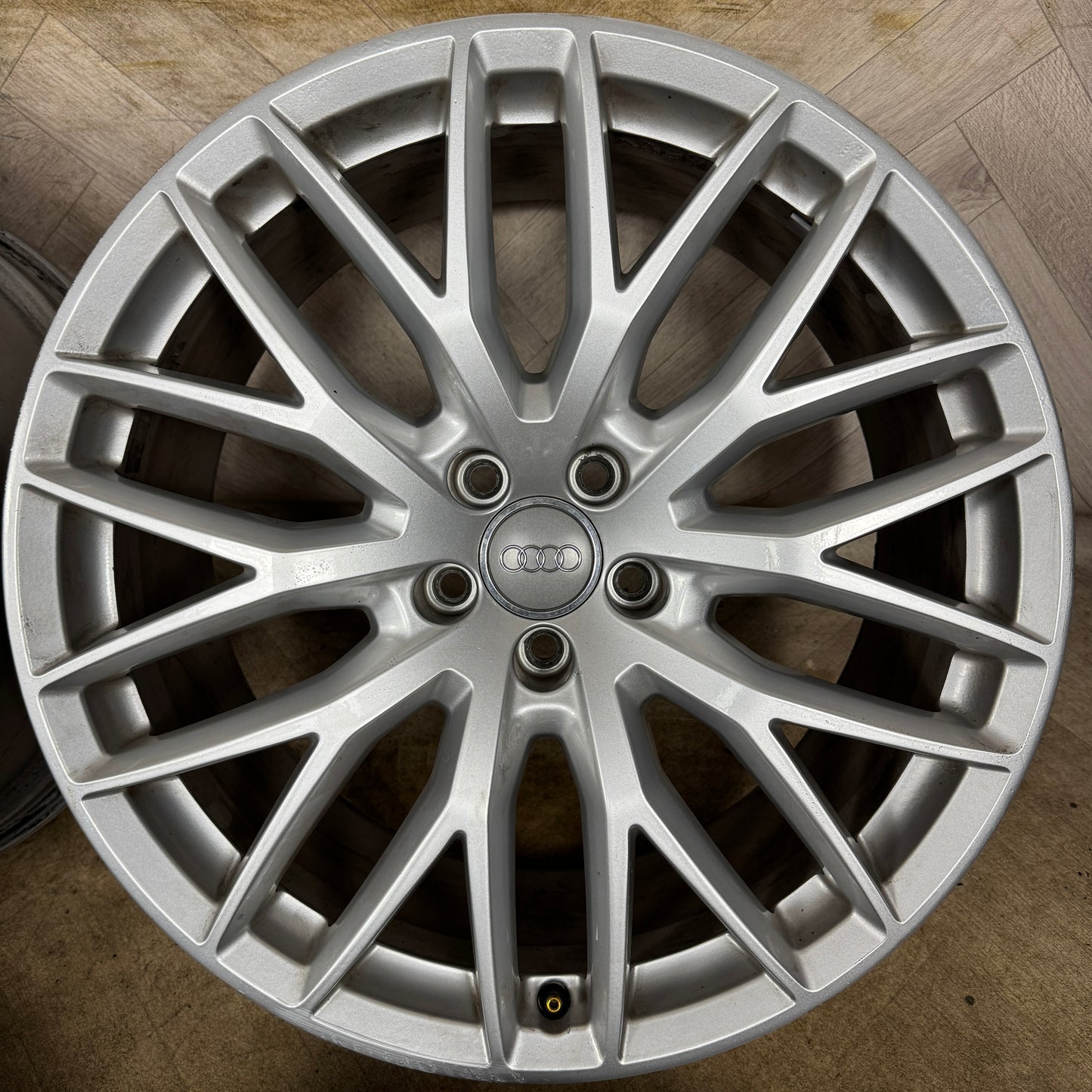 20'' GENUINE AUDI A7 S LINE Y SPOKE A8 ALLOY WHEELS ALLOYS 4H0601025BT