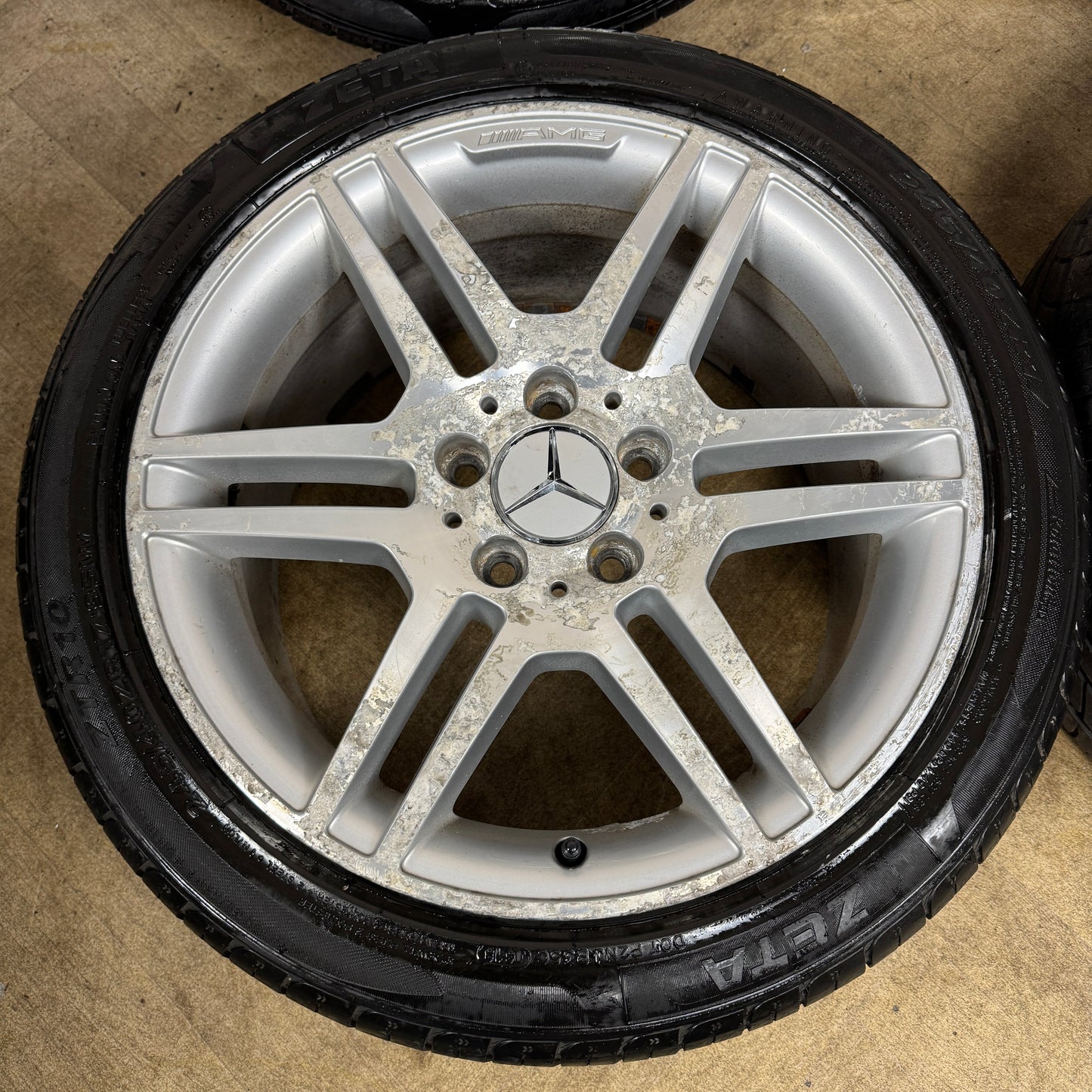 17'' GENUINE MERCEDES AMG C CLASS SILVER DC W204 ALLOY WHEELS TYRES ALLOYS