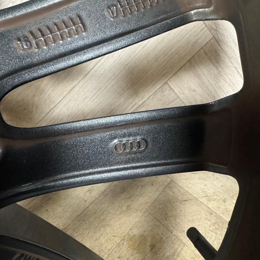 1X 19'' GENUINE AUDI A5 S5 S LINE WHEEL ALLOY TYRE SPARE 5X112 FITMENT 8.5J ET32 PART: 8W0601025DF