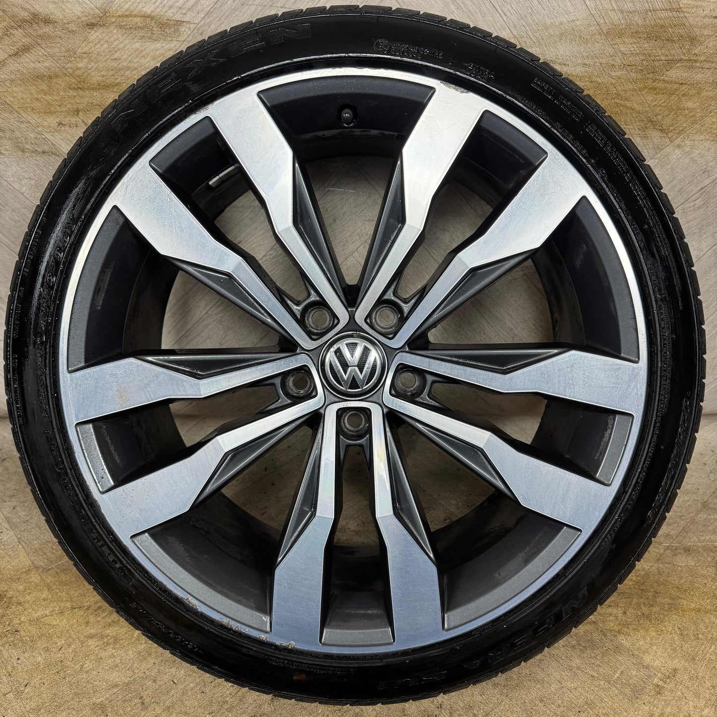 1X 19'' GENUINE VW T ROC R LINE SUZUKA ALLOY WHEEL SINGLE SPARE 5X112 FITMENT 8J ET47 PART: 2GA601025F