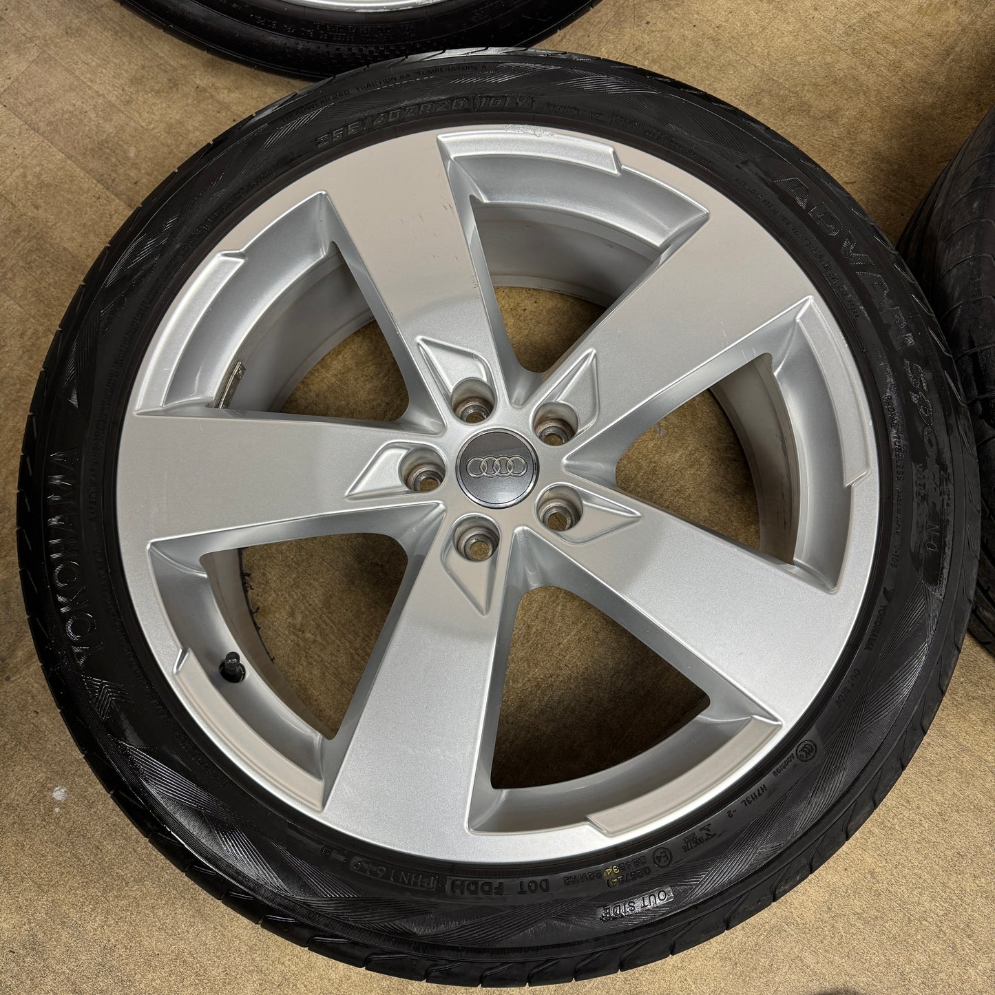 20'' GENUINE AUDI S6 A6 C8 S LINE 5 SPOKE ALLOY WHEELS TYRES ALLOYS 4K0601025K