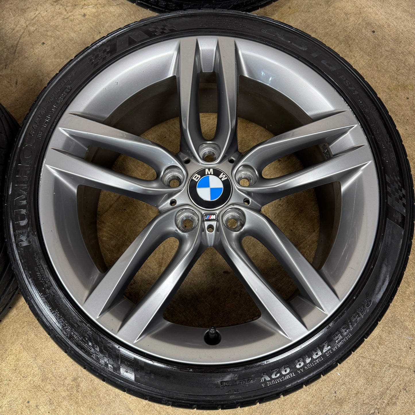18'' GENUINE BMW 1 SERIES 2 F20 F21 F22 461 M SPORT GREY ALLOY WHEELS TYRES ALLOYS 5X120
