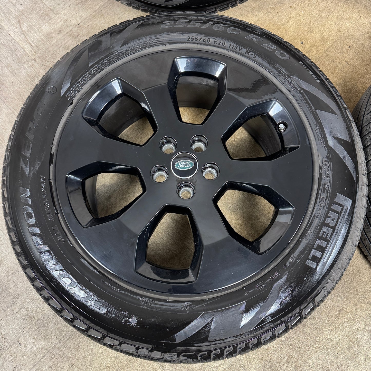 20'' GENUINE LAND ROVER DEFENDER 6 SPOKE BLACK 6011 ALLOY WHEELS TYRES ALLOYS