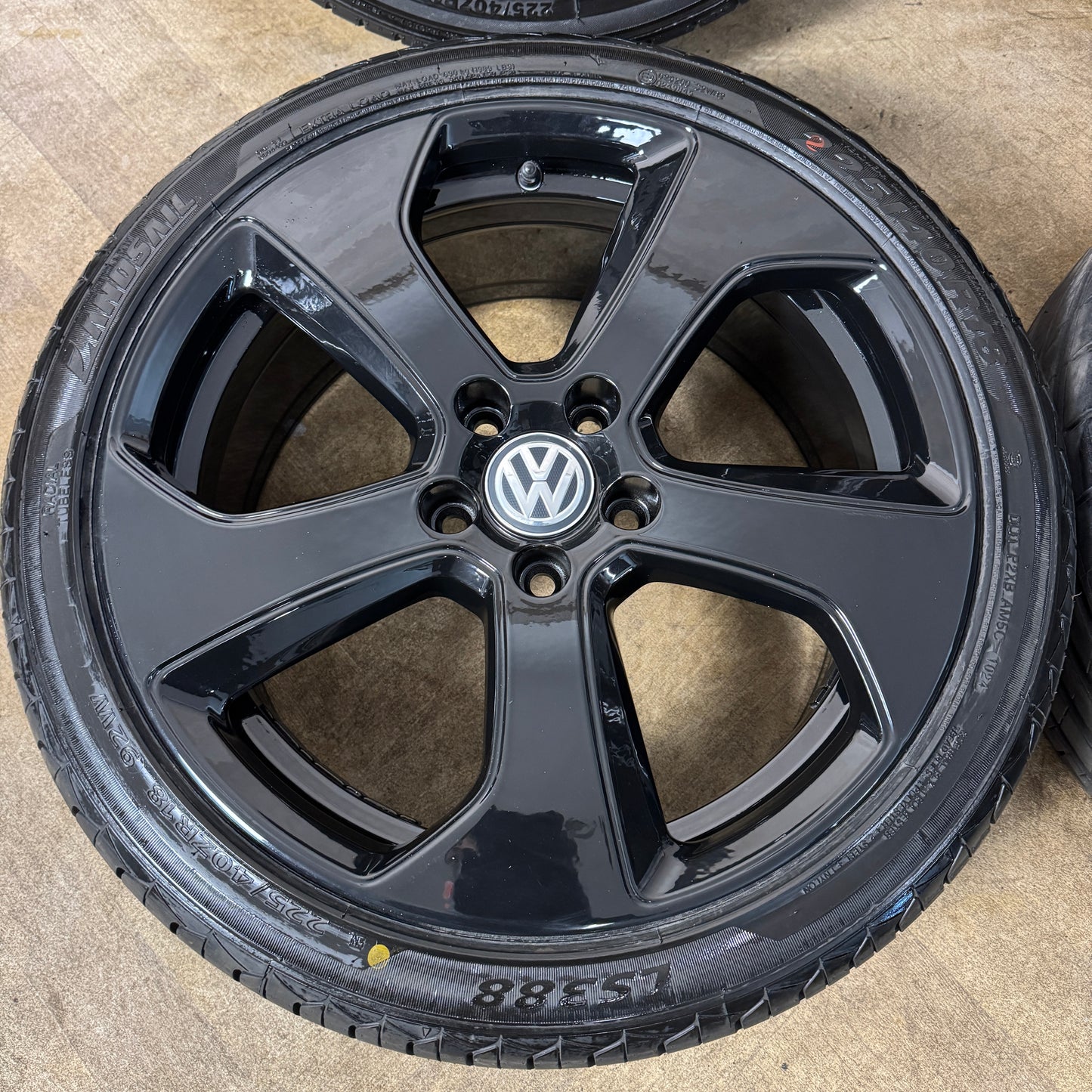 18" GENUINE VW GOLF GTI MK7 R LINE GT GTD MK8 AUSTIN BLACK MK6 ALLOY WHEELS TYRES ALLOYS 5X112 5G0601025AS