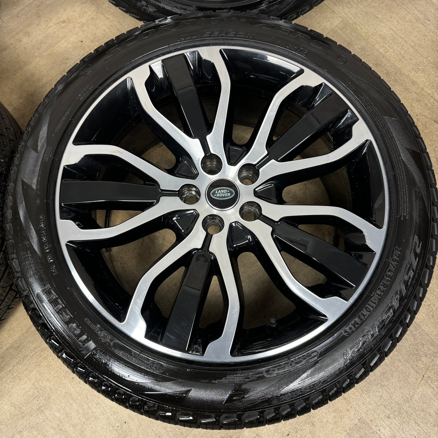 21'' GENUINE RANGE ROVER SPORT LAND DISCOVERY DC BLACK WHEELS TYRES ALLOYS DK6M-1007-NA