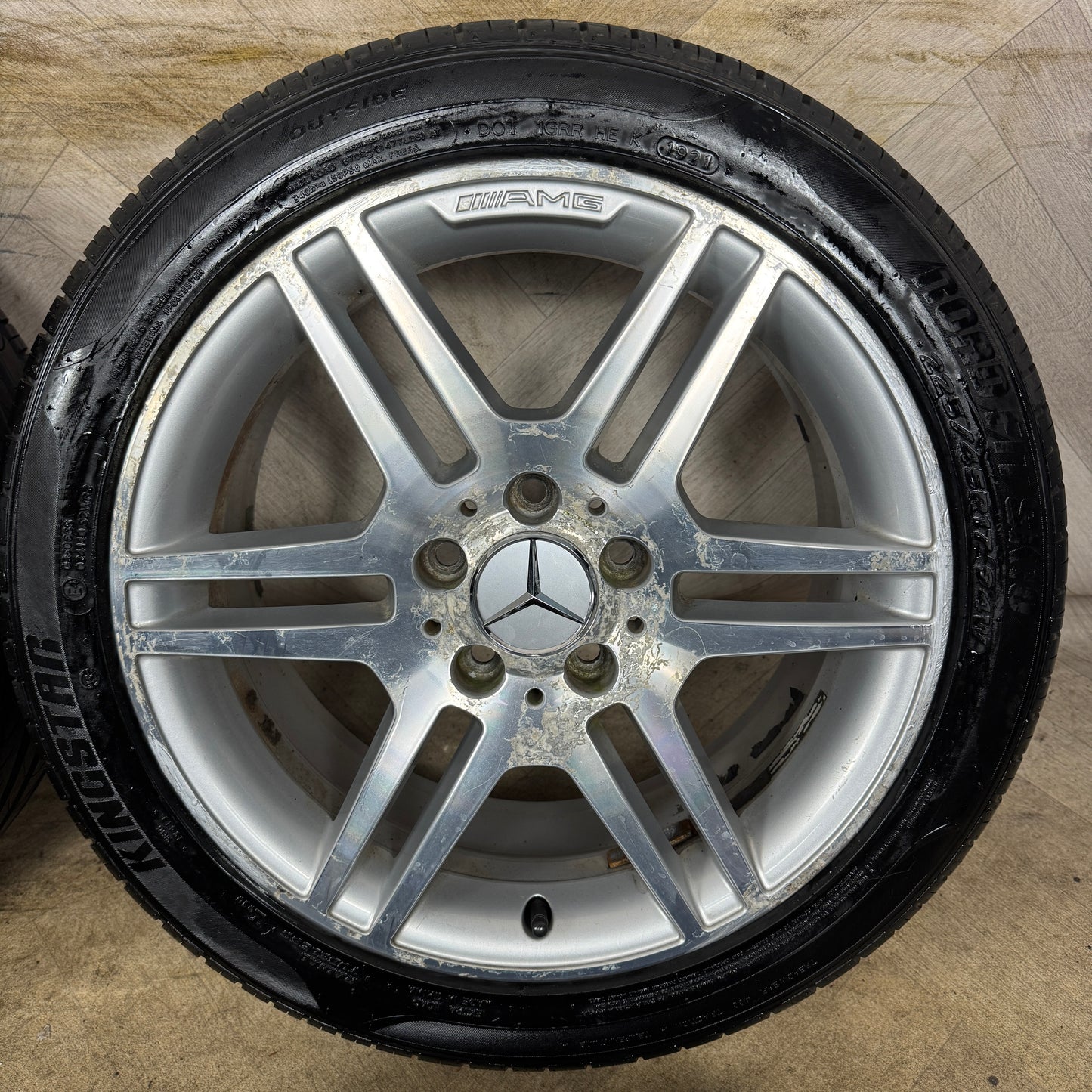 17'' GENUINE MERCEDES AMG C CLASS SILVER DC W204 ALLOY WHEELS TYRES ALLOYS